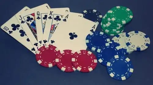 Diverse games including slots and live casino in 7000 Philippines games section
